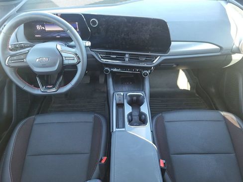 Used 2025 Chevrolet Equinox EV RS AWD/4WD image 25
