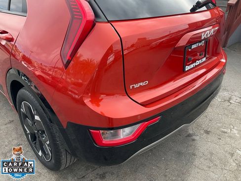 Used 2023 Kia Niro Wind FWD image 79