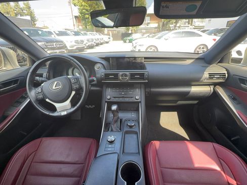 Used 2020 Lexus IS 300 F Sport w/ F Sport Package RWD image 9