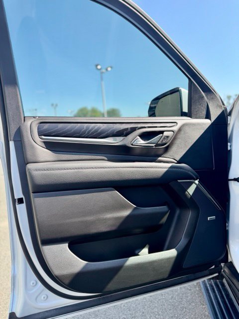 Certified 2024 GMC Yukon XL Denali AWD/4WD image 10
