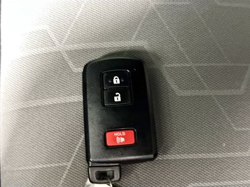 Used 2023 Toyota Tacoma TRD Sport w/ Advanced Technology Package image 34