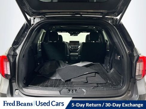 Used 2025 Ford Explorer ST-Line w/ Premium Package AWD/4WD image 35