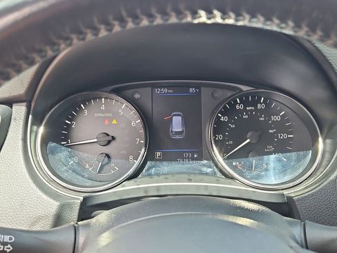 Used 2019 Nissan Rogue SV w/ Premium Package AWD/4WD image 20