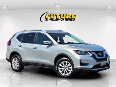 Used 2018 Nissan Rogue SV