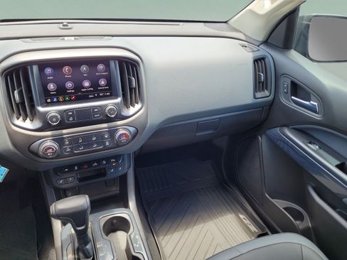 Used 2019 Chevrolet Colorado Z71 RWD image 16