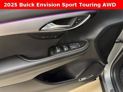 Used 2025 Buick Envision Sport Touring image 7