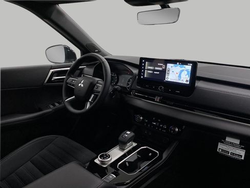 New 2026 Mitsubishi Outlander LE AWD/4WD image 50