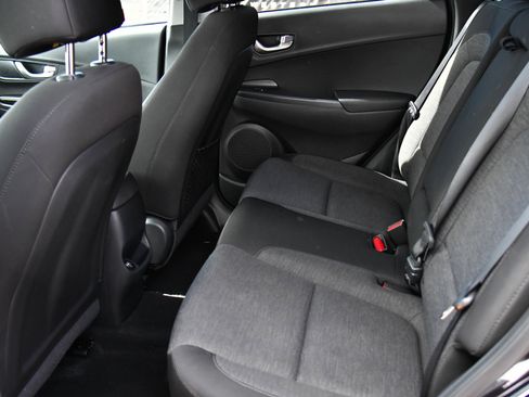 Used 2023 Hyundai Kona SEL FWD image 38