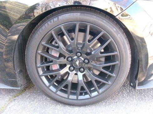 Used 2016 Ford Mustang GT Premium w/ GT Performance Package image 34