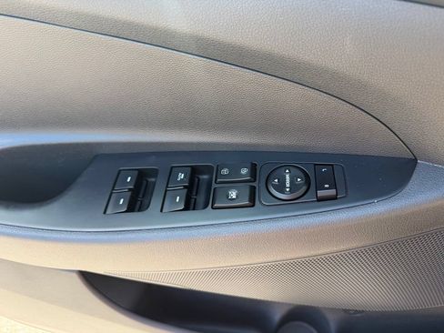 Used 2017 Hyundai Tucson Eco w/ Cargo Package AWD/4WD image 17