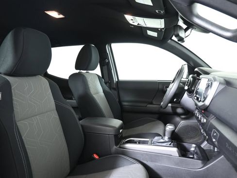 Used 2023 Toyota Tacoma TRD Sport image 26