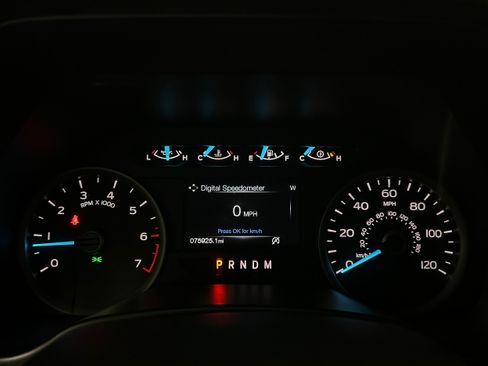 Used 2019 Ford F150 XLT w/ Equipment Group 302A Luxury image 11