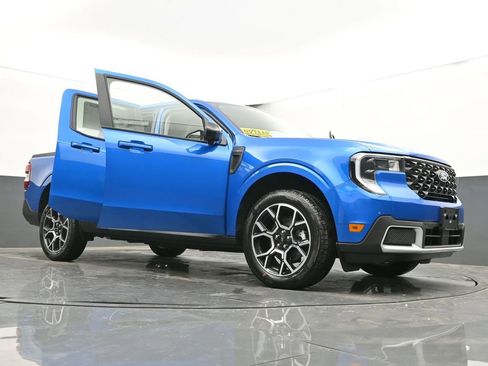 New 2025 Ford Maverick Lariat image 68