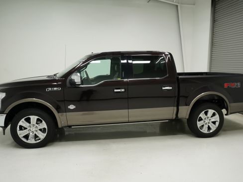 Used 2018 Ford F150 King Ranch w/ Equipment Group 601A Luxury AWD/4WD image 6