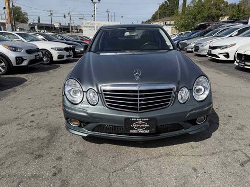 Used 2009 Mercedes-Benz E 350 Sedan image 2