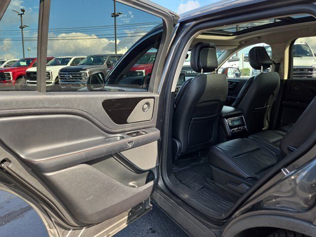 Used 2020 Lincoln Aviator Reserve w/ Equipment Group 201A AWD/4WD image 11