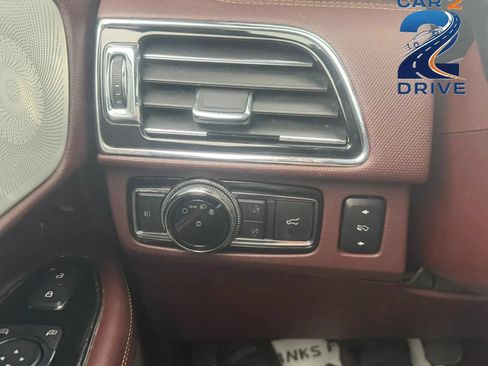 Used 2018 Lincoln Navigator Black Label w/ Cargo Package AWD/4WD image 35