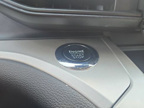 Certified 2024 Ford Explorer XLT AWD/4WD image 15
