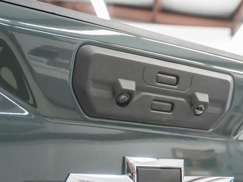 Used 2025 Chevrolet Silverado 2500 LT w/ Trail Boss Package image 13