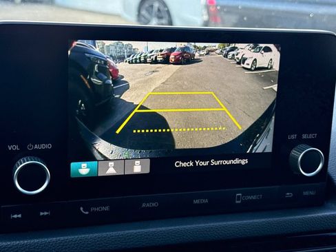 Used 2022 Honda Civic Sport image 20