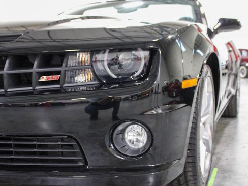 Used 2013 Chevrolet Camaro SS w/ RS Package image 38