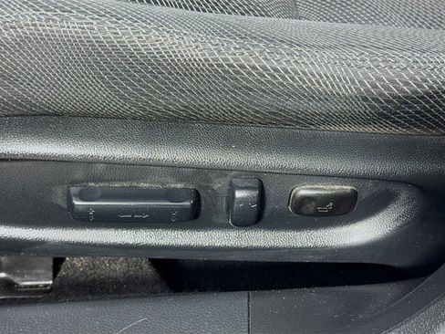 Used 2017 Honda Accord EX image 9