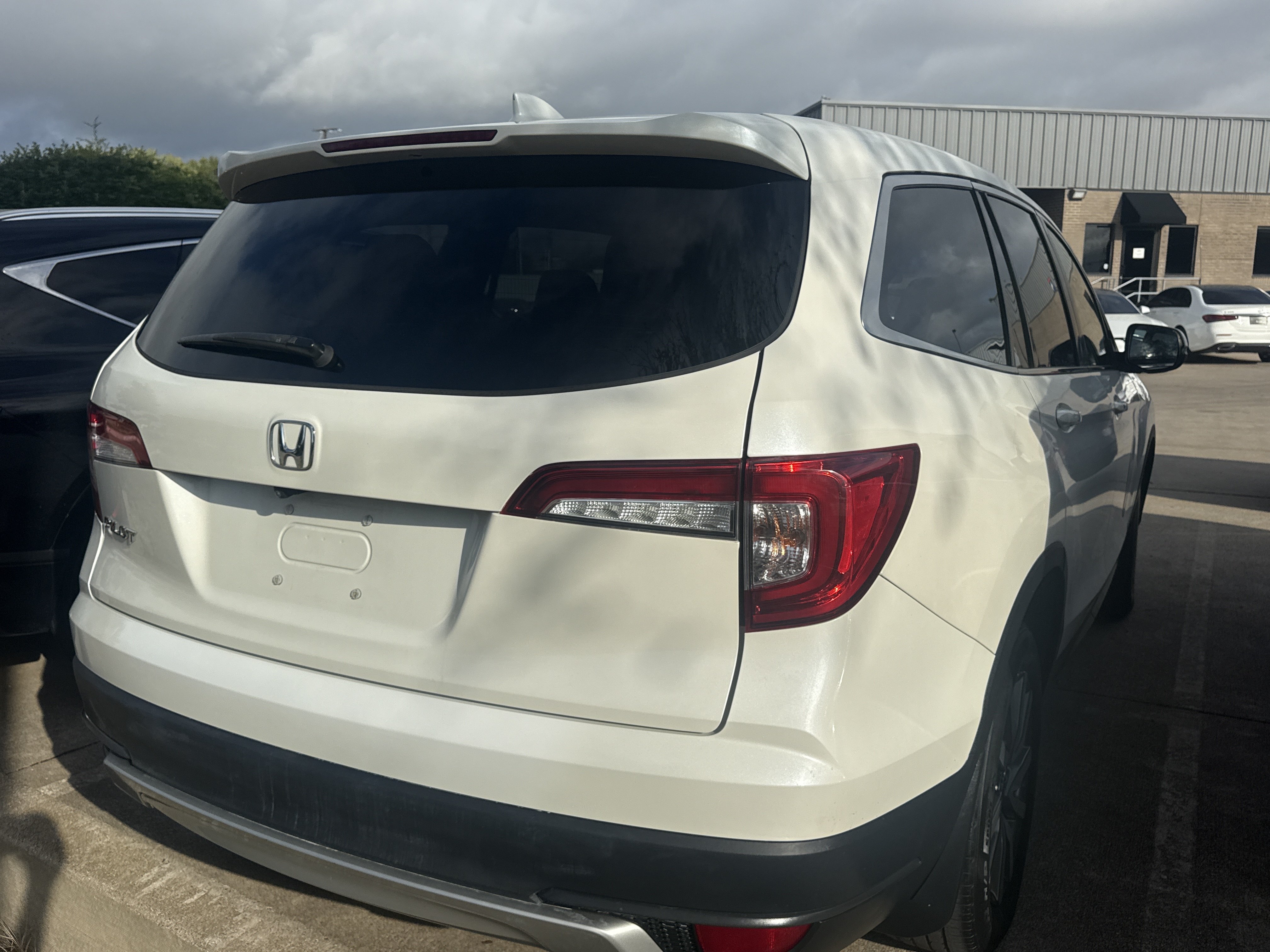 Used 2019 Honda Pilot EX image 4