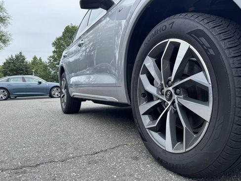 Certified 2022 Audi Q5 2.0T Premium Plus image 11