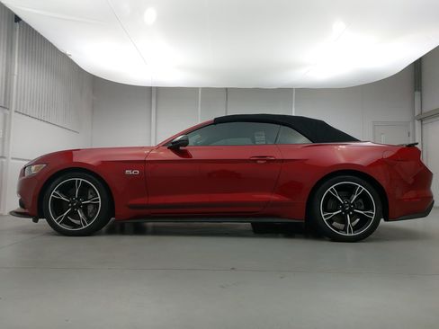 Used 2016 Ford Mustang GT Premium w/ Equipment Group 401A RWD image 2