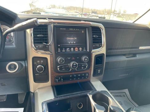 Used 2013 RAM 2500 Laramie w/ Convenience Group image 16