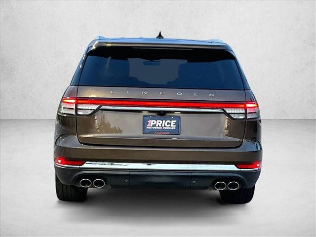 Used 2022 Lincoln Aviator Reserve w/ Equipment Group 201A AWD/4WD image 4