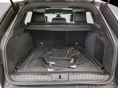 Used 2020 Land Rover Range Rover Sport HSE Dynamic image 24