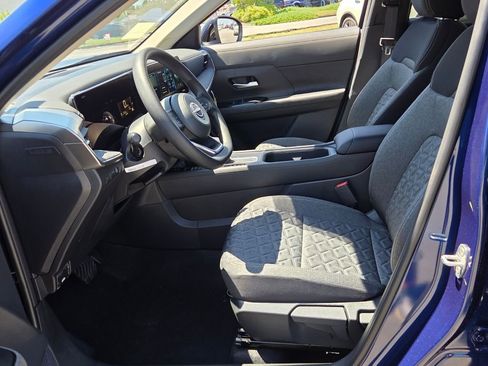 New 2026 Nissan Kicks SV FWD image 3