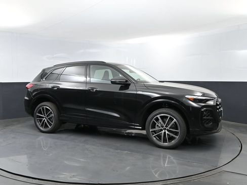 New 2026 Audi Q5 Premium Plus AWD/4WD image 3