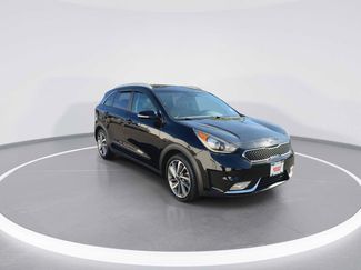Used 2017 Kia Niro Touring FWD video 2