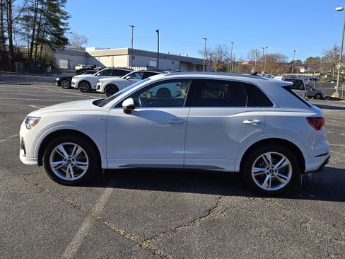Used 2023 Audi Q3 2.0T Premium Plus w/ Premium Plus Package image 2