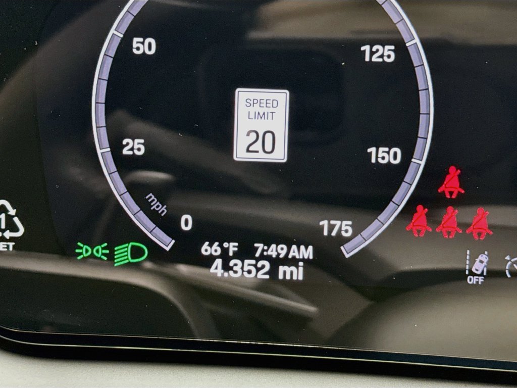 Certified 2026 Porsche Cayenne AWD/4WD image 13