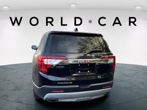 Used 2023 GMC Acadia SLE image 6