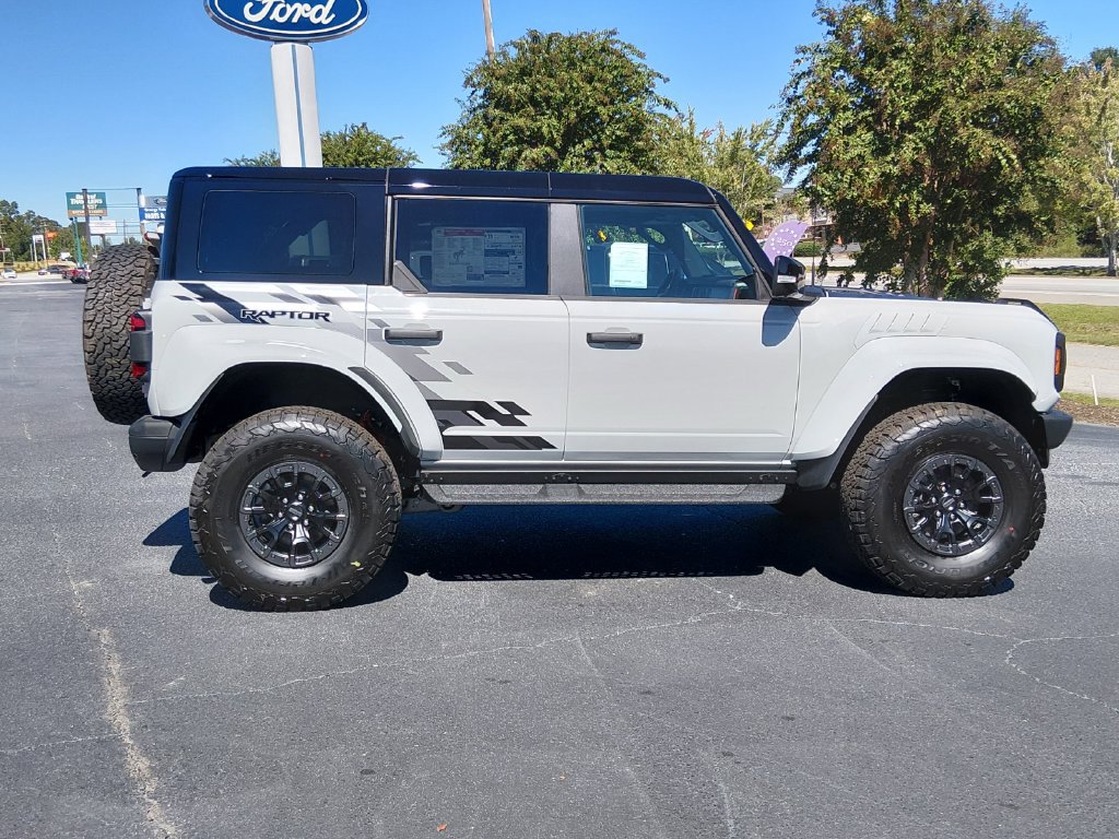 New 2026 Ford Bronco Raptor AWD/4WD image 3