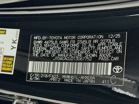 Used 2026 Toyota Prius Plug-In Hybrid FWD image 30