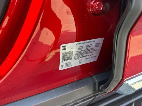 New 2025 GMC Yukon XL Elevation image 25