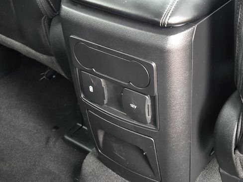 Used 2023 Ford Explorer XLT w/ Equipment Group 202A image 10