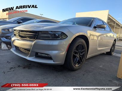 Used 2017 Dodge Charger SXT