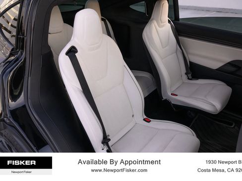Used 2022 Tesla Model X Plaid image 27