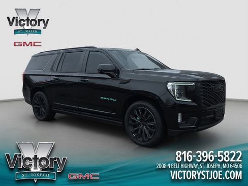 Used 2024 GMC Yukon XL Denali w/ Denali Reserve Package image 1