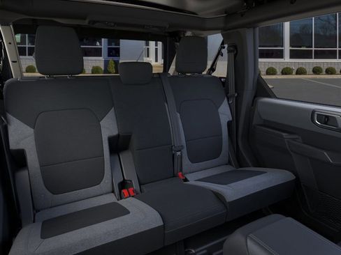 New 2025 Ford Bronco 4-Door AWD/4WD image 11