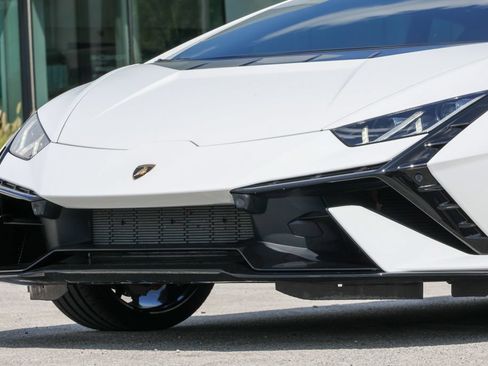 Used 2024 Lamborghini Huracan Tecnica RWD image 7
