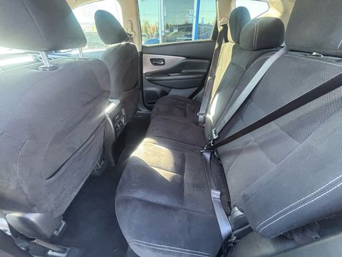 Used 2021 Nissan Murano SV image 9