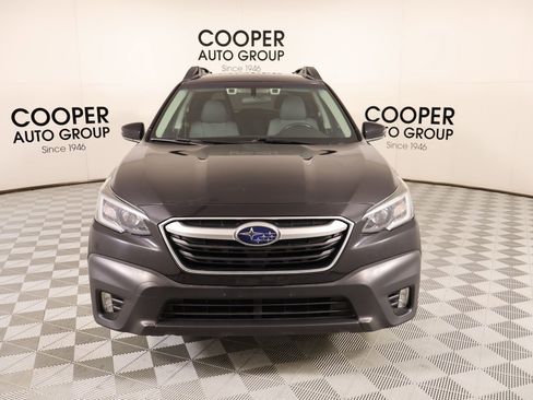 Used 2022 Subaru Outback Premium AWD/4WD image 9