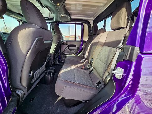 New 2026 Jeep Gladiator Mojave AWD/4WD image 30